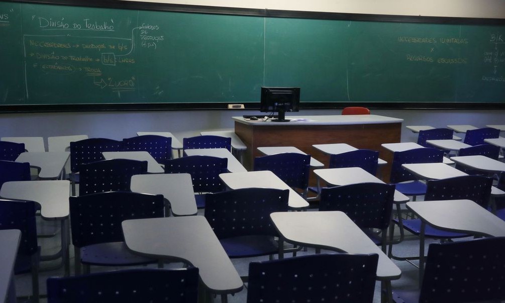 No estado de SP, aulas só voltarão se todos os protocolos forem cumpridos