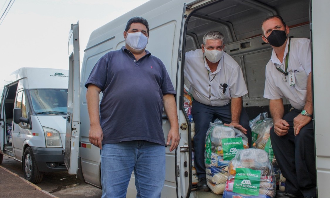 ​Usina Alta Mogiana doa 150 cestas para Prefeitura  ajudar mais necessitados