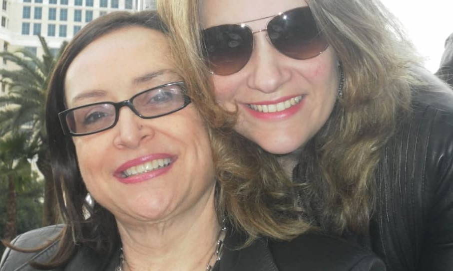 Morre Regina Mello, empresária, da família fundadora da Samello