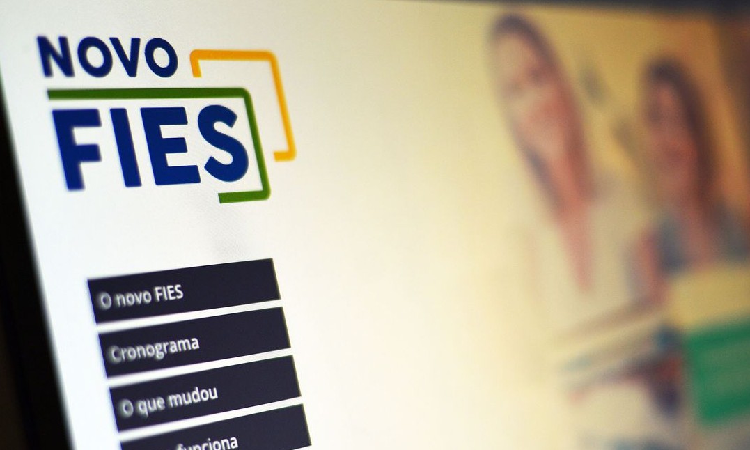 MEC adia inscrições para o Fies do 2º semestre de 2020, mas não dá nova data
