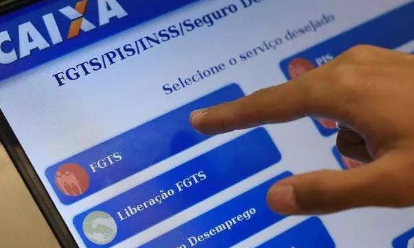 FGTS: Caixa não liberou antecipação do saque-aniversário, dizem usuários