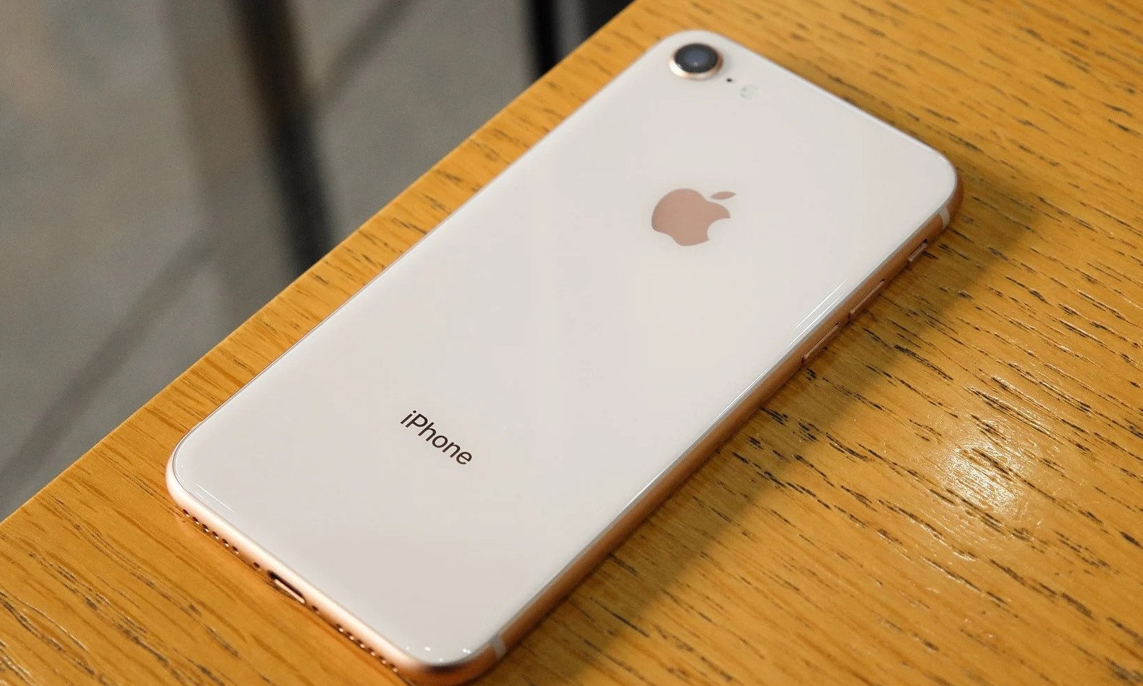 Leilão da Receita Federal tem MacBook e iPhone por R$ 500; Veja outros itens