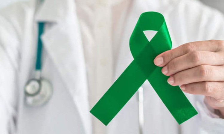 Julho Verde estimula autocuidado na prevenção do câncer de cabeça e pescoço