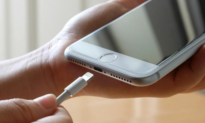 Carregadores estão mais rápidos, mas pode não ser bom para seu smartphone