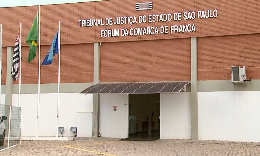 Cartorário é condenado a pena de 6 anos por desvio de dinheiro e documentos