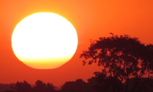 Temperatura alta e tempo seco continuam em Franca neste sábado, 15 de agosto