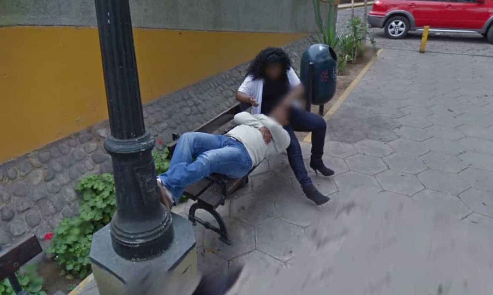 Peruano descobre traição da mulher ao ver imagem no Google Maps
