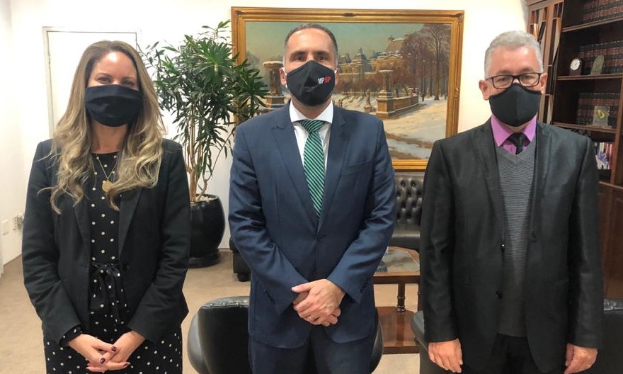 Presidente da FEAPAES se reúne com Procurador Geral do Estado de SP