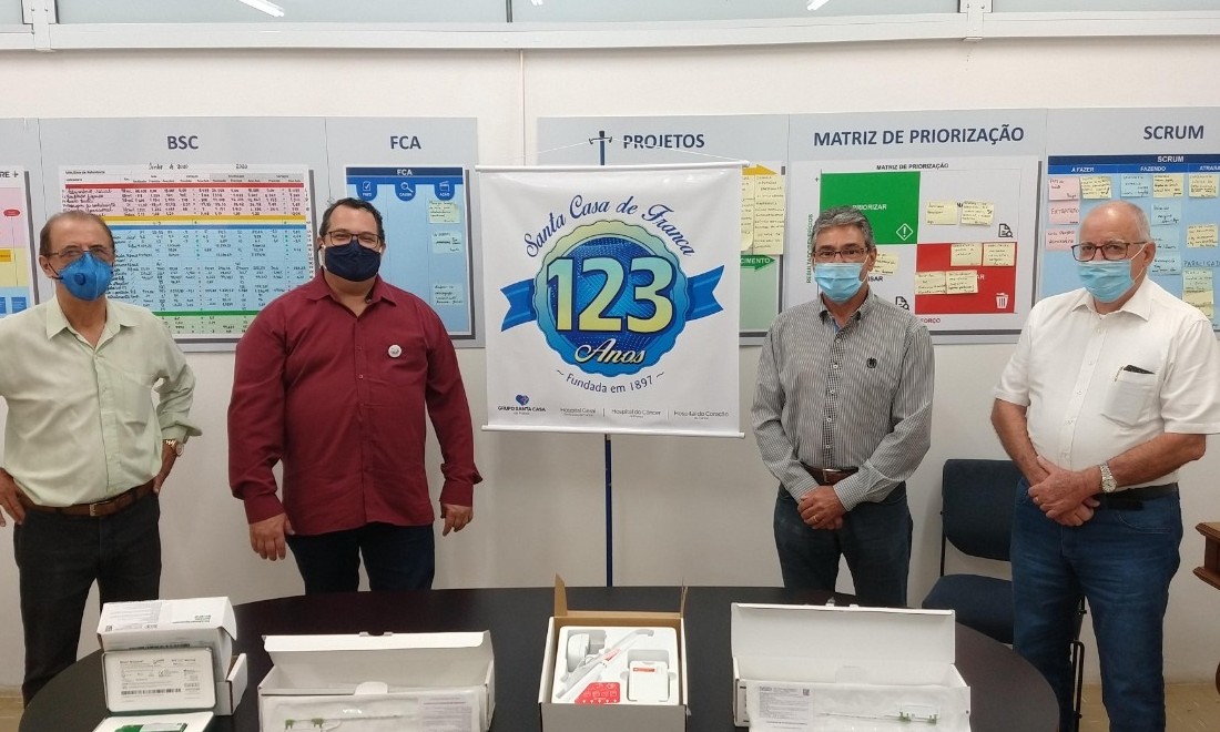 Assescofran entrega equipamentos ao Hospital do Câncer de Franca