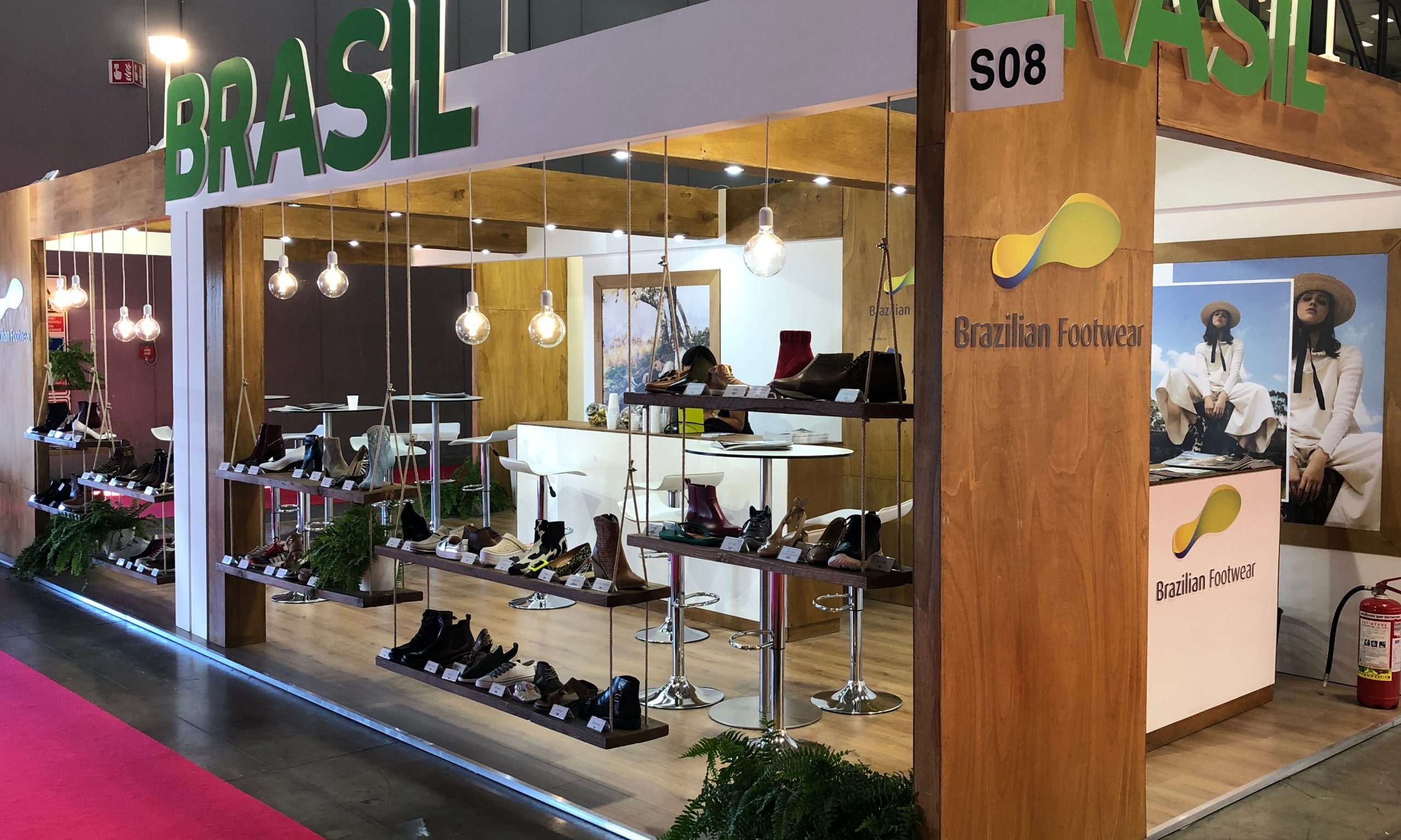 Projeto Brazillian Footwear vai receber calçadistas de Franca para exportação