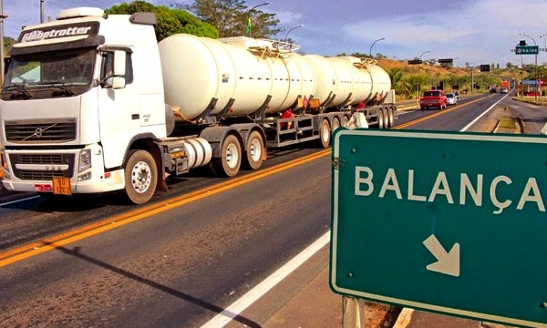 Governo do Estado prorroga pesagem de caminhões em rodovias