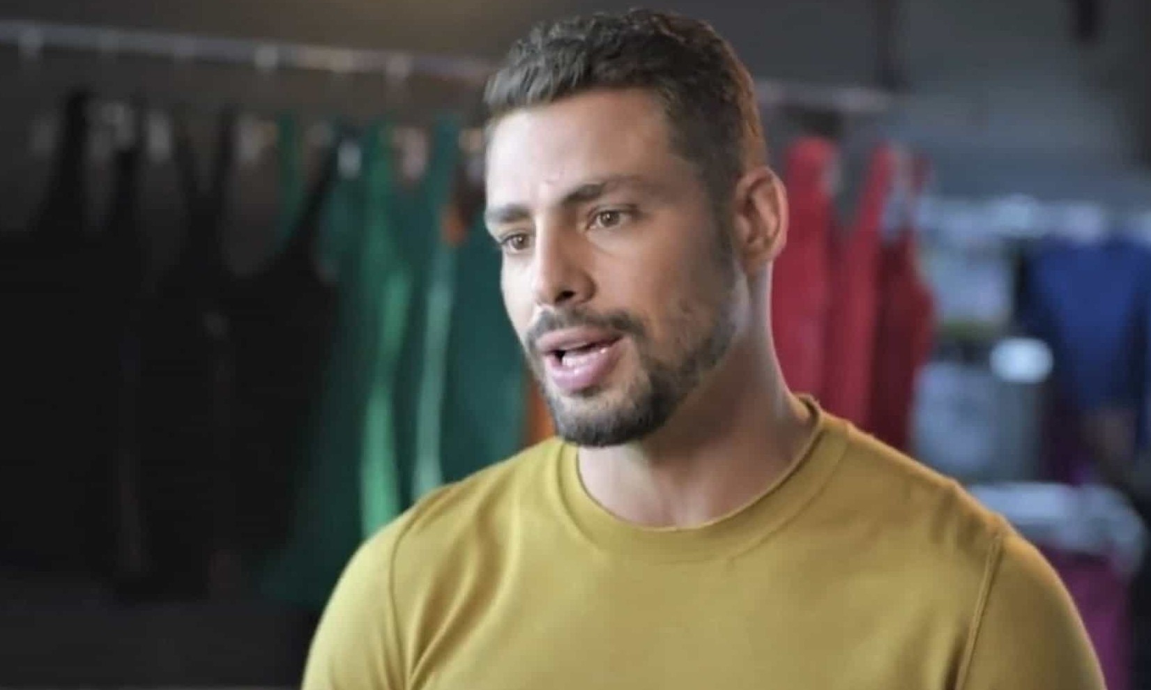 Cauã Reymond diz que escreve uma minissérie para emissora argentina