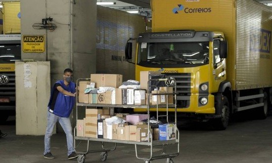Greve dos Correios completa um mês; TST julga dissídio na segunda
