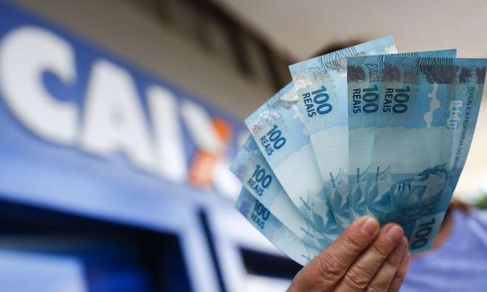 Auxílio emergencial com novo valor começa a ser pago na quinta-feira, 17