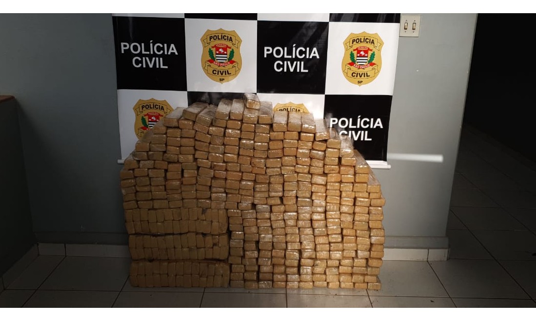 DISE Franca apreende quase meia tonelada de drogas em canil no Palma