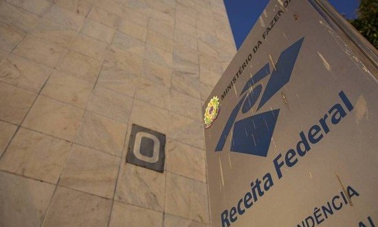 Golpistas criam páginas falsas que simulam leilões virtuais da Receita Federal
