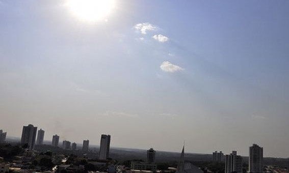 Quarta-feira, 02, será de sol intenso, calor e umidade baixa em Franca