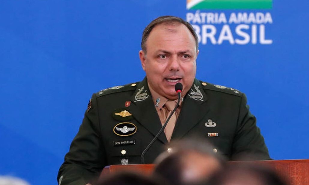 Vacinação contra Covid-19 deve começar em janeiro, garante ministro da Saúde