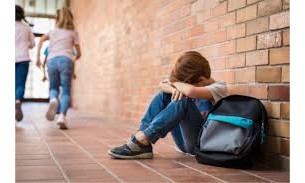 Saúde mental de crianças e adolescentes precisa de atenção, alerta pediatra