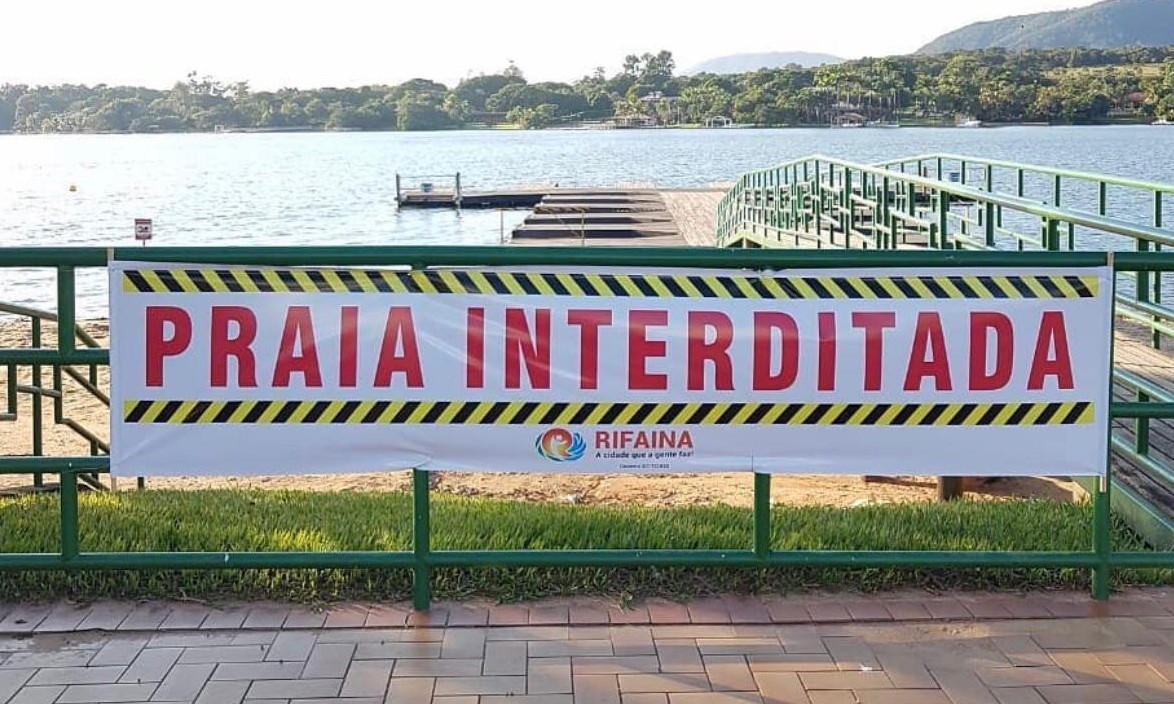 Em Rifaina, praia artificial segue interditada aguardando avanço de fase