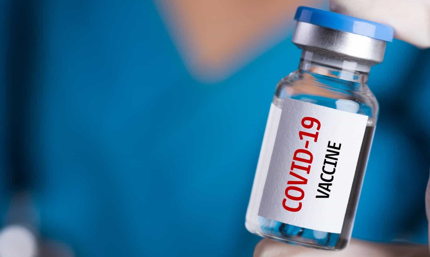 AstraZeneca anuncia retomada de testes de vacina contra covid-19