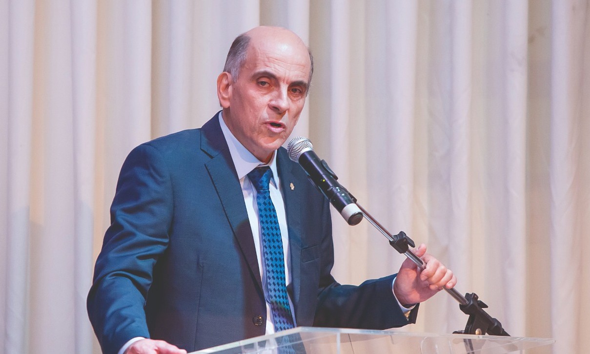 ACIF aciona o Ministério Público e pede a fiscalização do comércio ambulante