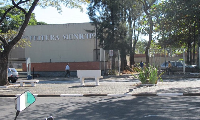 Em Franca