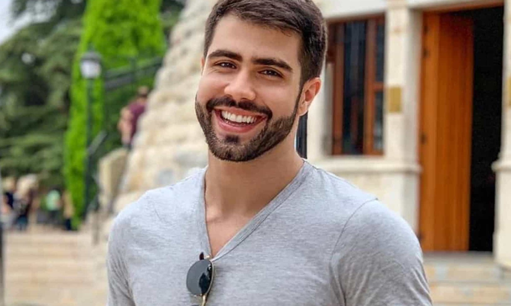 Juliano Laham descobre tumor e está fora do 'Dança dos Famosos'