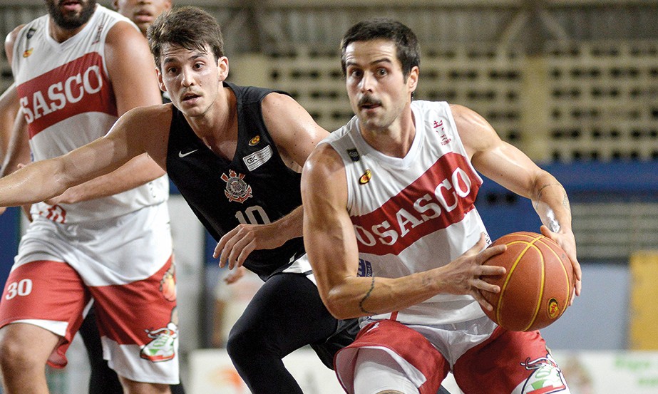Basket Osasco vence Corinthians na estreia do Campeonato Paulista