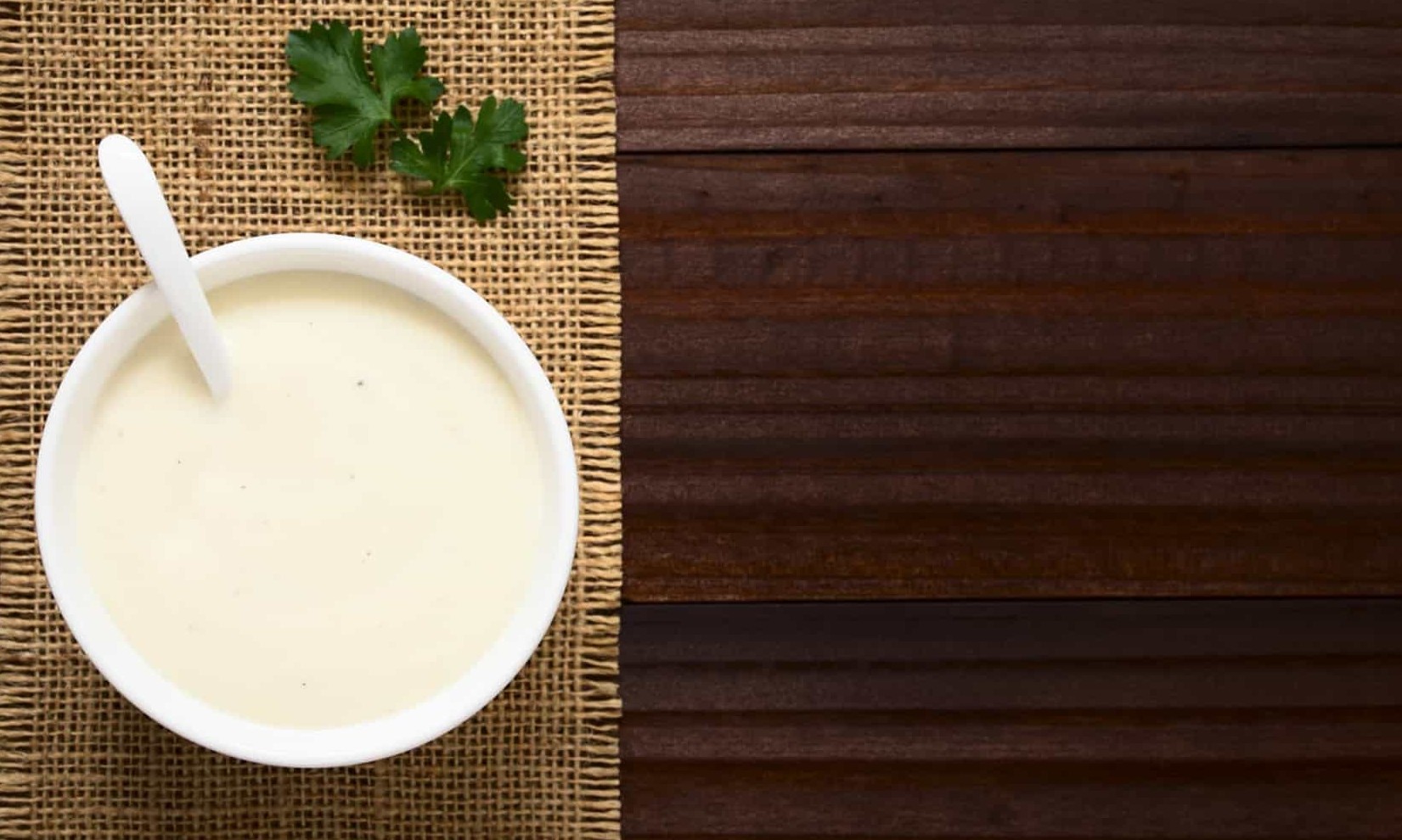 Incremente mais os seus pratos com este molho bechamel saudável