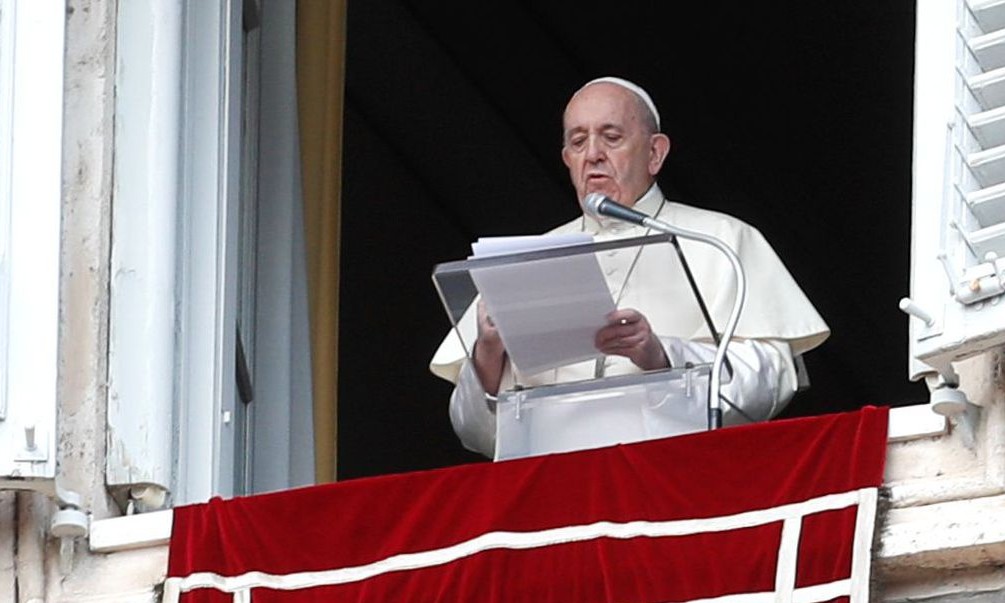 Papa Francisco condena ataque 'selvagem' a uma igreja na França