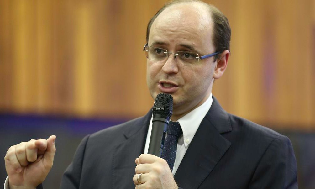 Aluno que não fizer atividades online pode ser reprovado