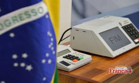 STF aprova verba proporcional para negros nas eleições 2020