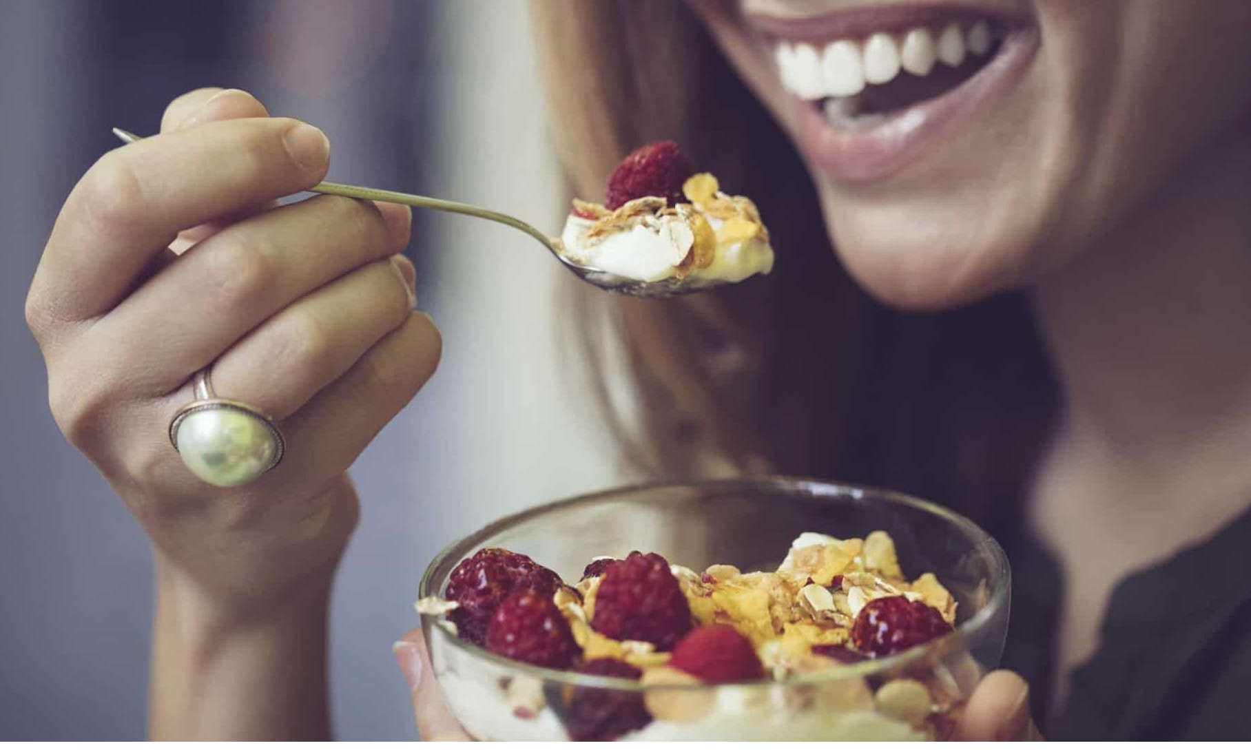 Conheça uma fruta que deve ser comida todos os dias. Entenda as razões.