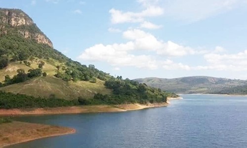 Furnas perde 9cm de lâmina d’água a cada 24 horas e pede socorro