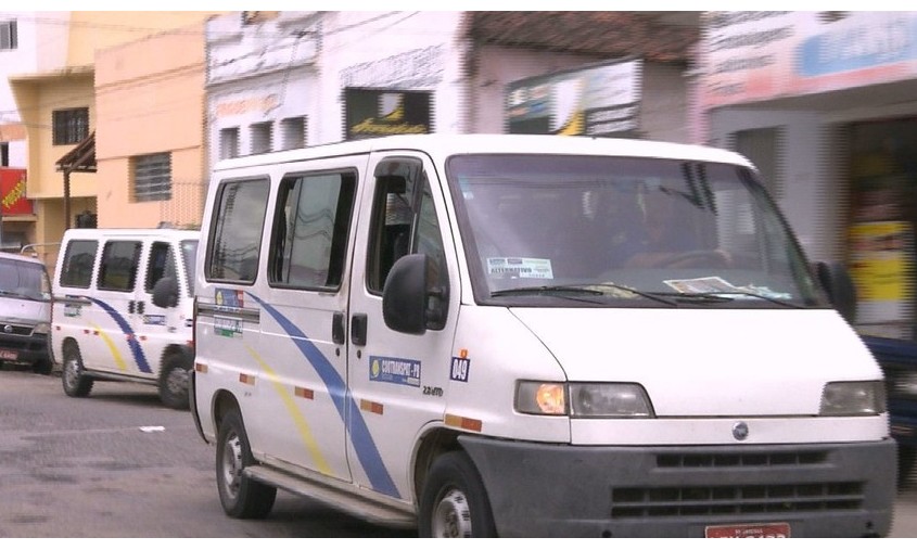 Prefeitura de Franca faz renovação online de alvarás para transporte alternativo