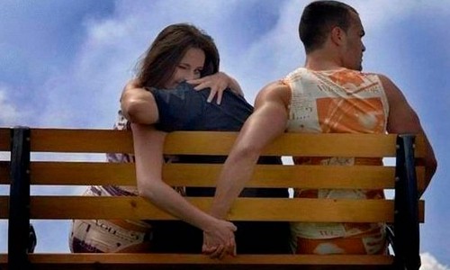 Estudo diz que 38% das mulheres já foram infiéis durante o relacionamento