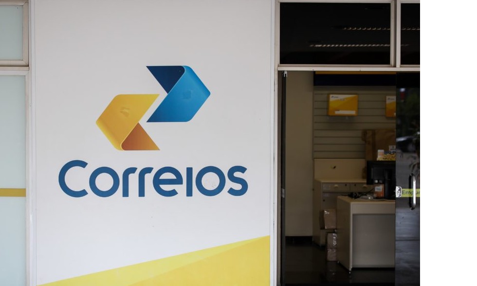 Correios tiveram 12 greves e 211 dias parados em 10 anos