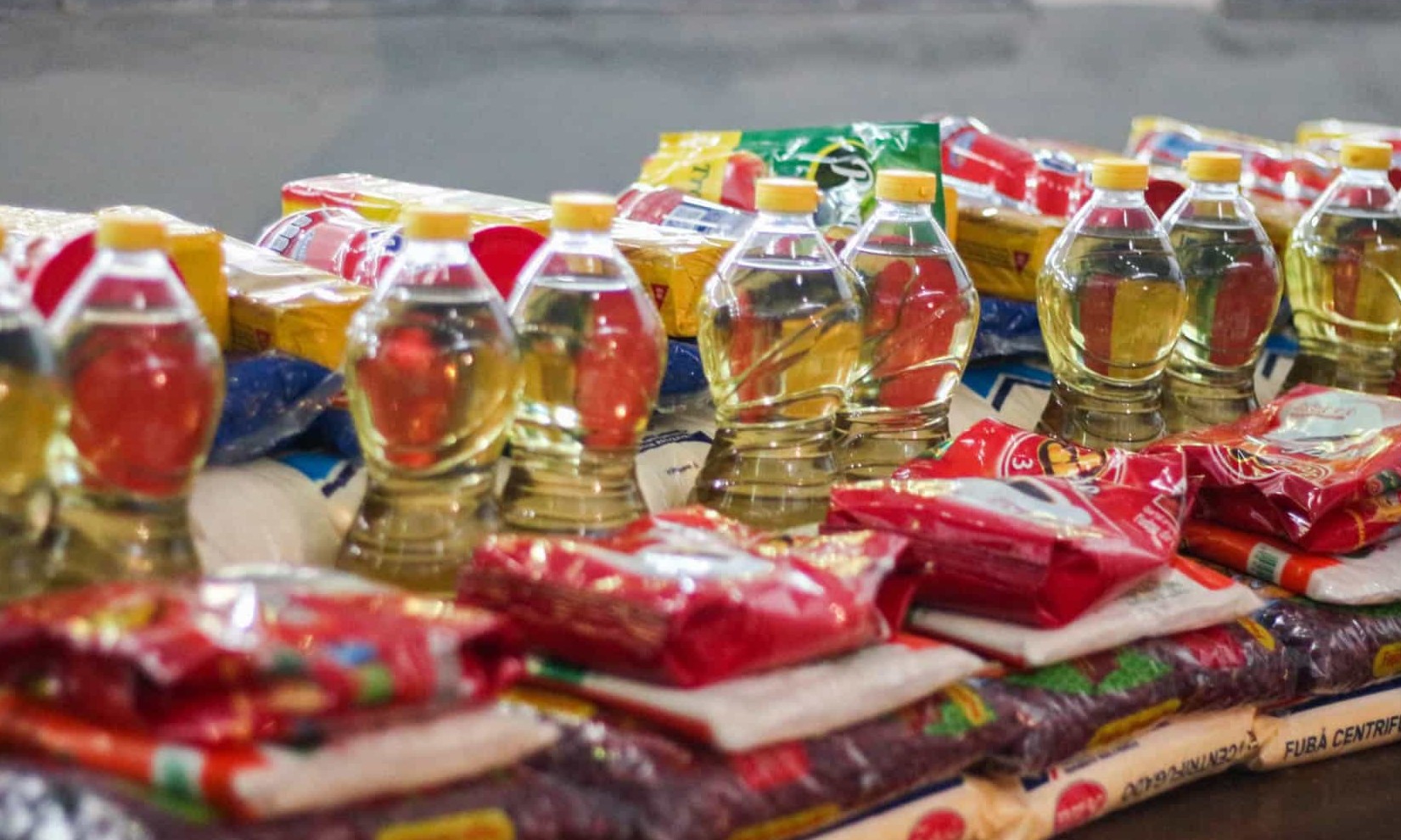 Óleo sobe 30%