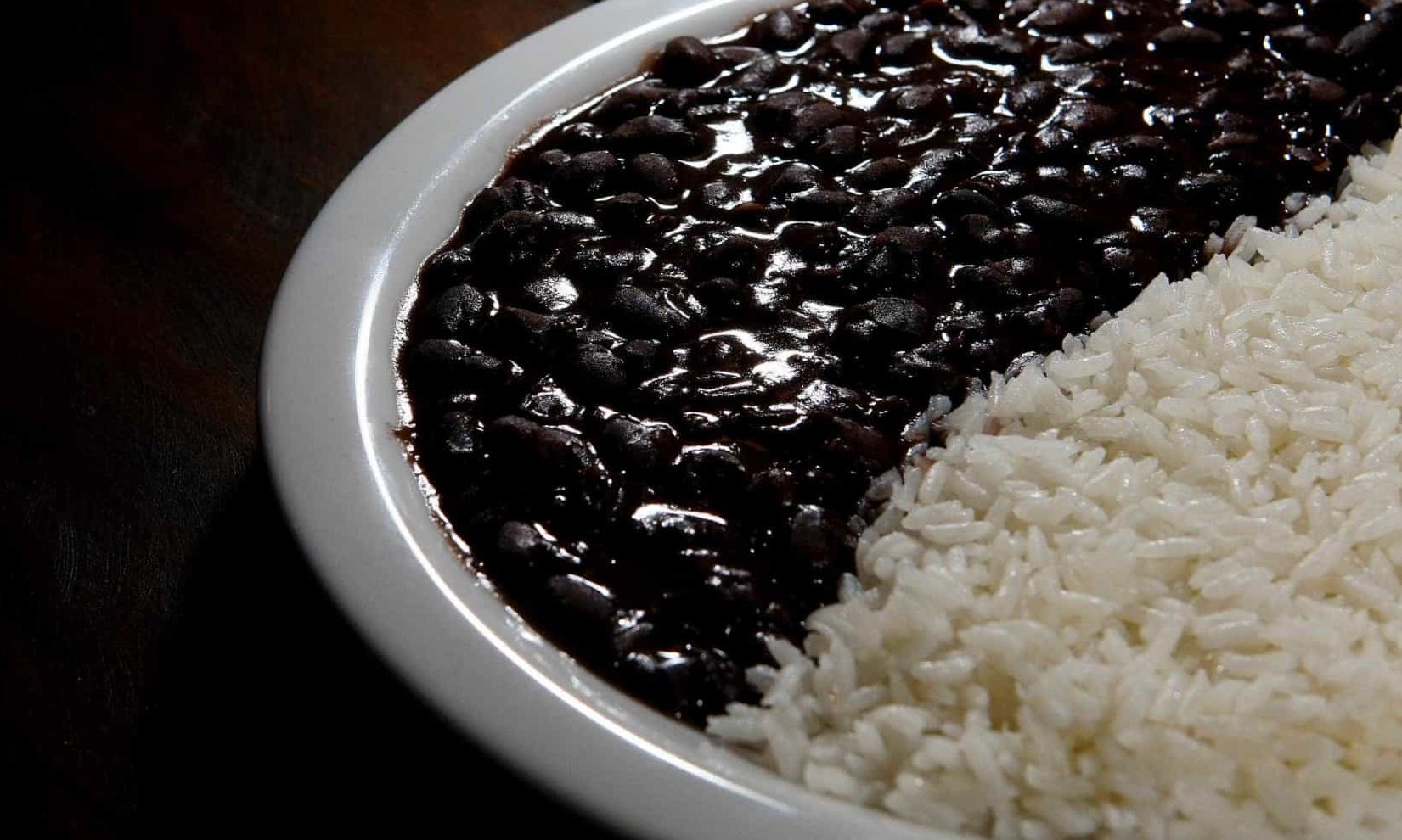 Preço da comida eleva inflação até o fim do ano