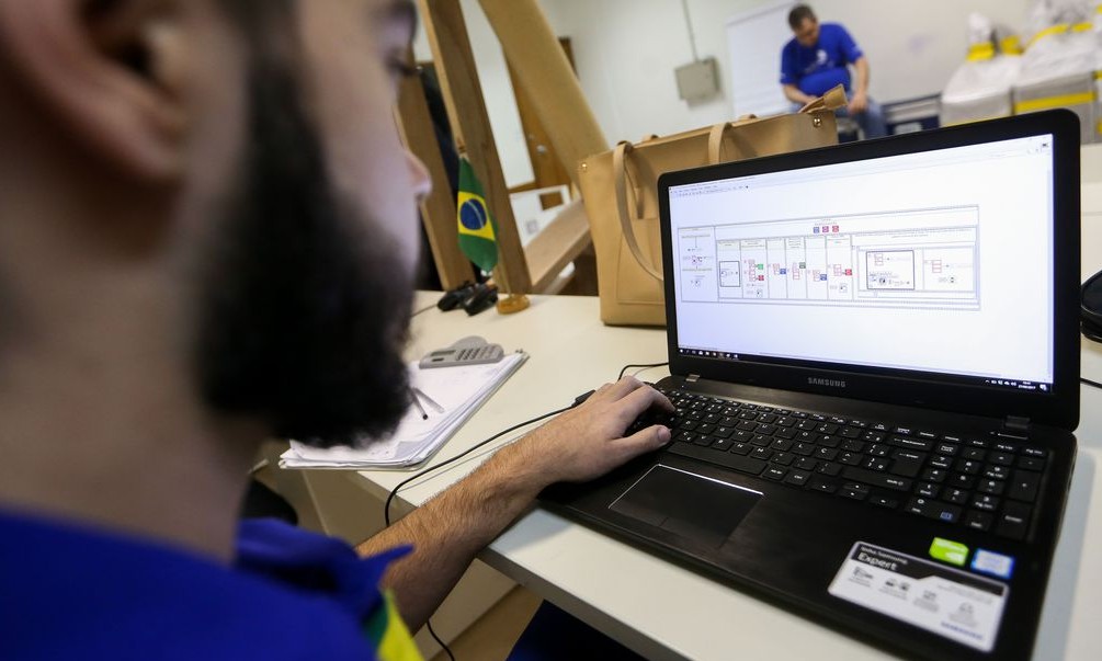 Inadimplência em cursos de graduação cresce no 1º semestre no país