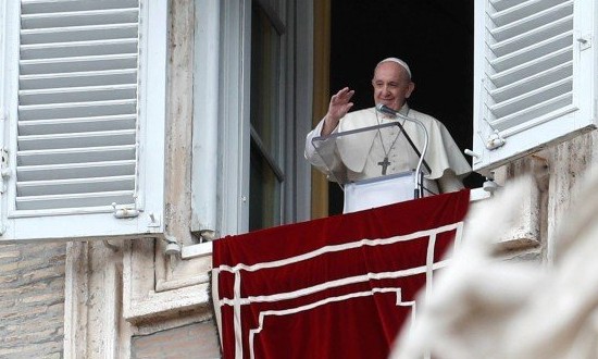 Papa Francisco cita poeta brasileiro Vinicius de Moraes em nova encíclica