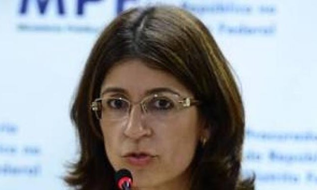 Procuradora francana denuncia promotor por abuso de autoridade
