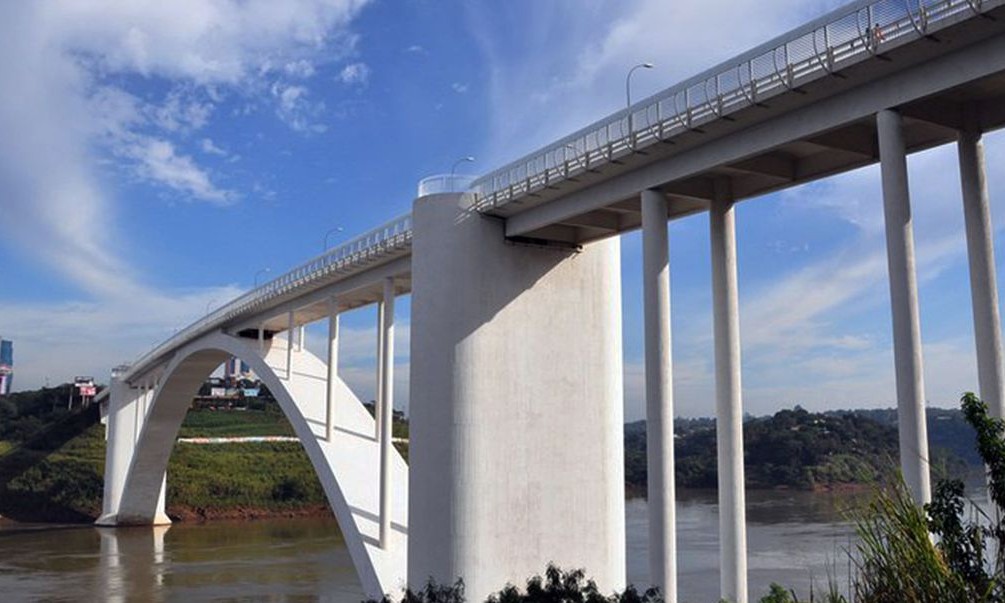 Ponte da Amizade