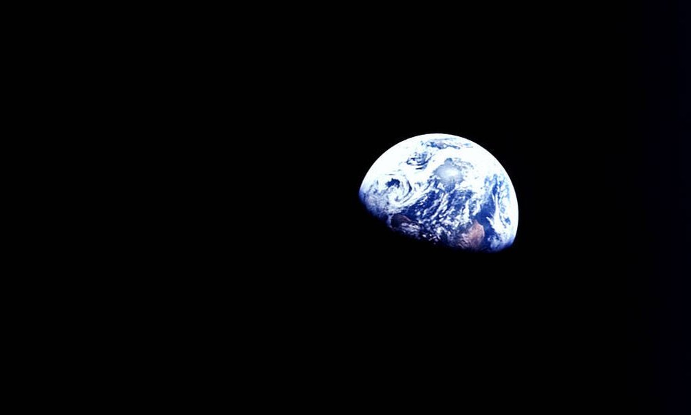 Coleção de fotos raras mostra momentos inéditos da chegada à Lua