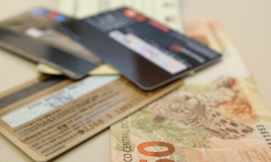 Em SP, reclamações sobre empréstimos sem autorização aumentam 50%