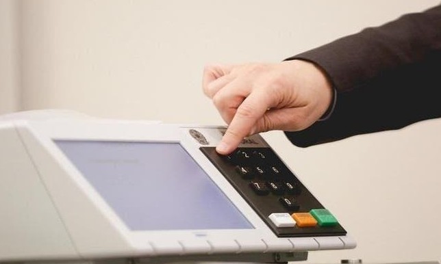 Deixar de votar no 2º turno pode trazer problemas ao eleitor. Saiba quais