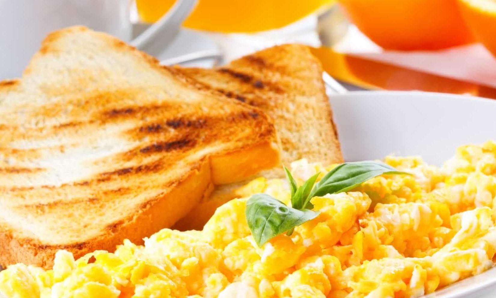 Os quatro melhores alimentos que se pode comer no café da manhã