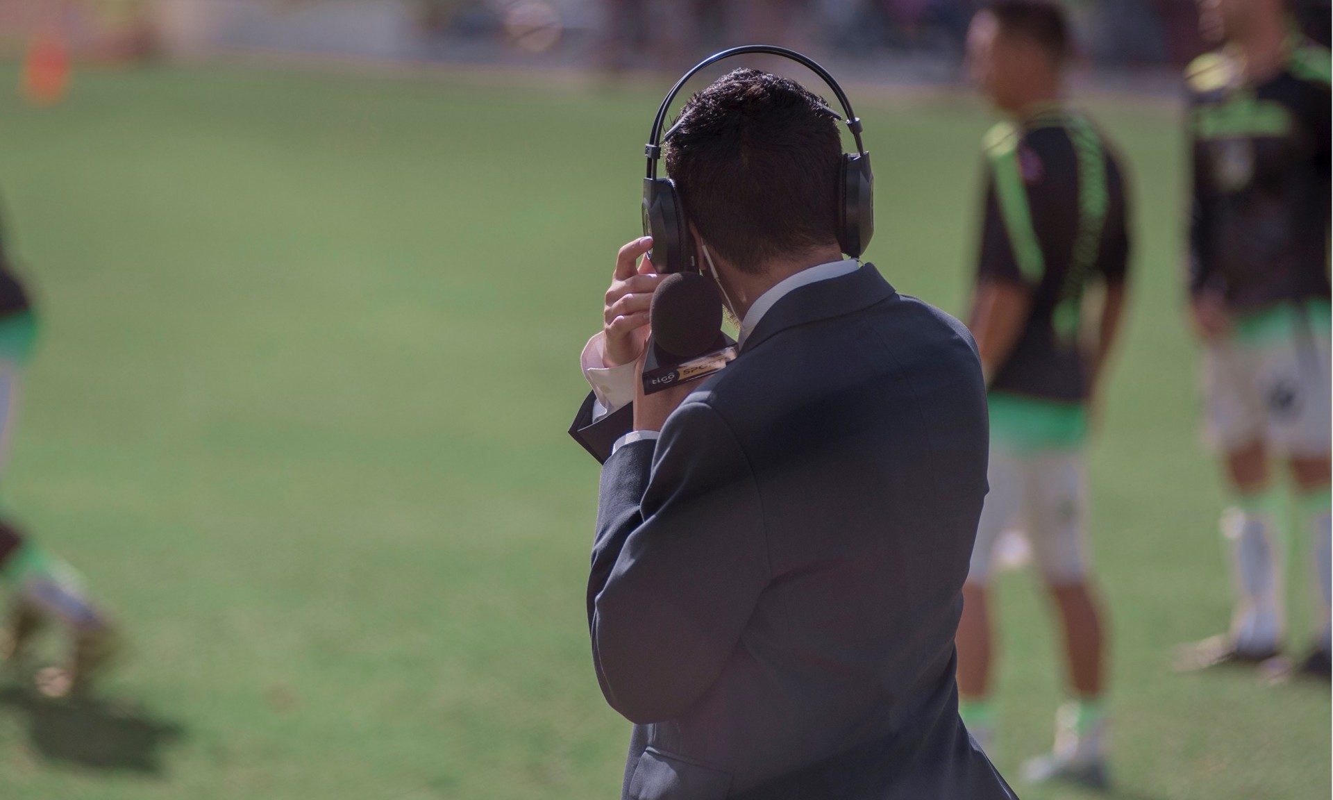 ​Jogos de futebol podem ser transmitidos no horário de A Voz do Brasil