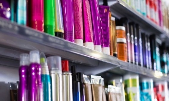 Rótulos de produtos deverão ter composição química em português